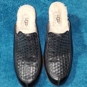 UGG black tweed open back "fur" heels size…